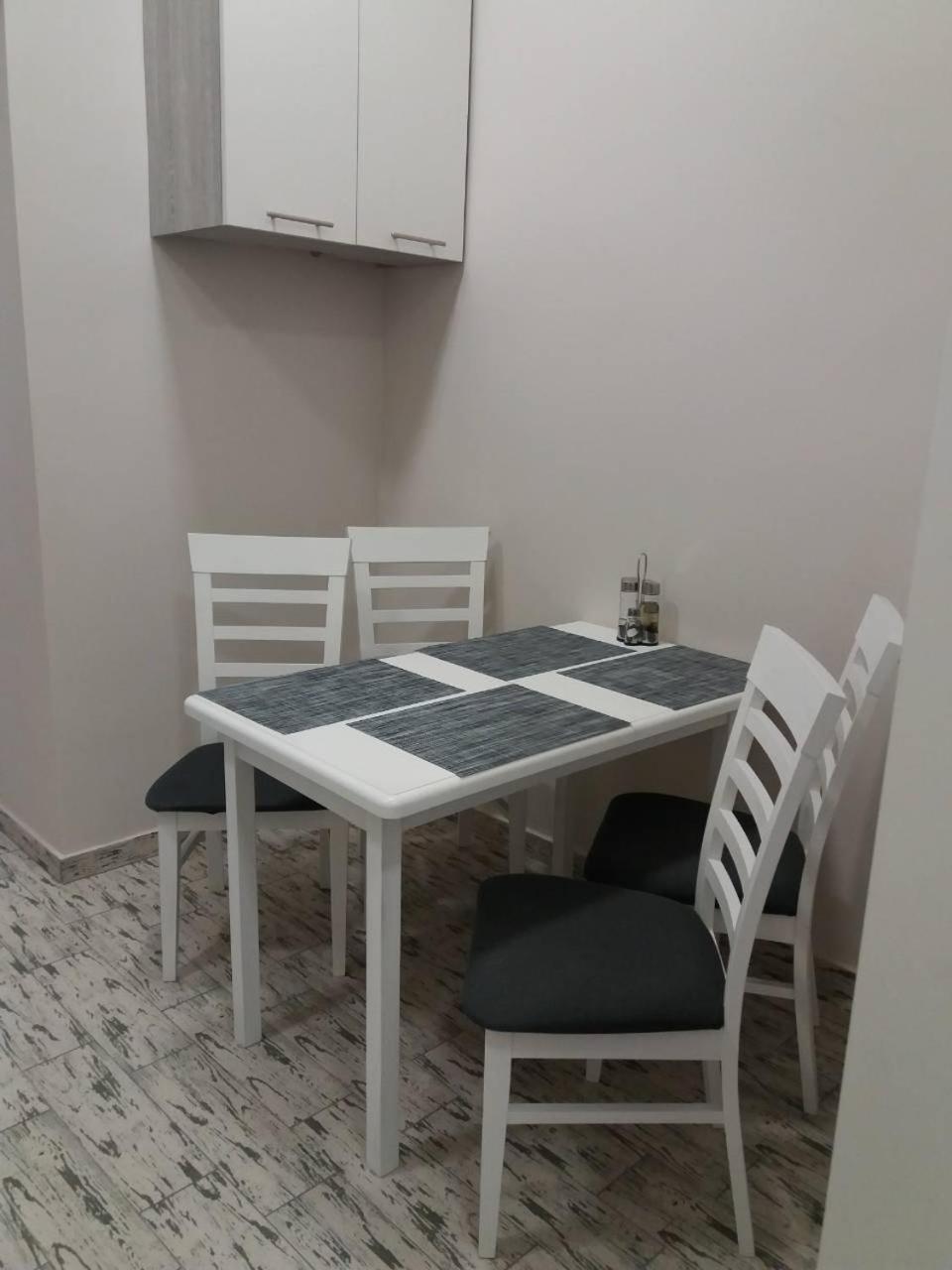 Skelnaia Apartment Liov Exterior foto